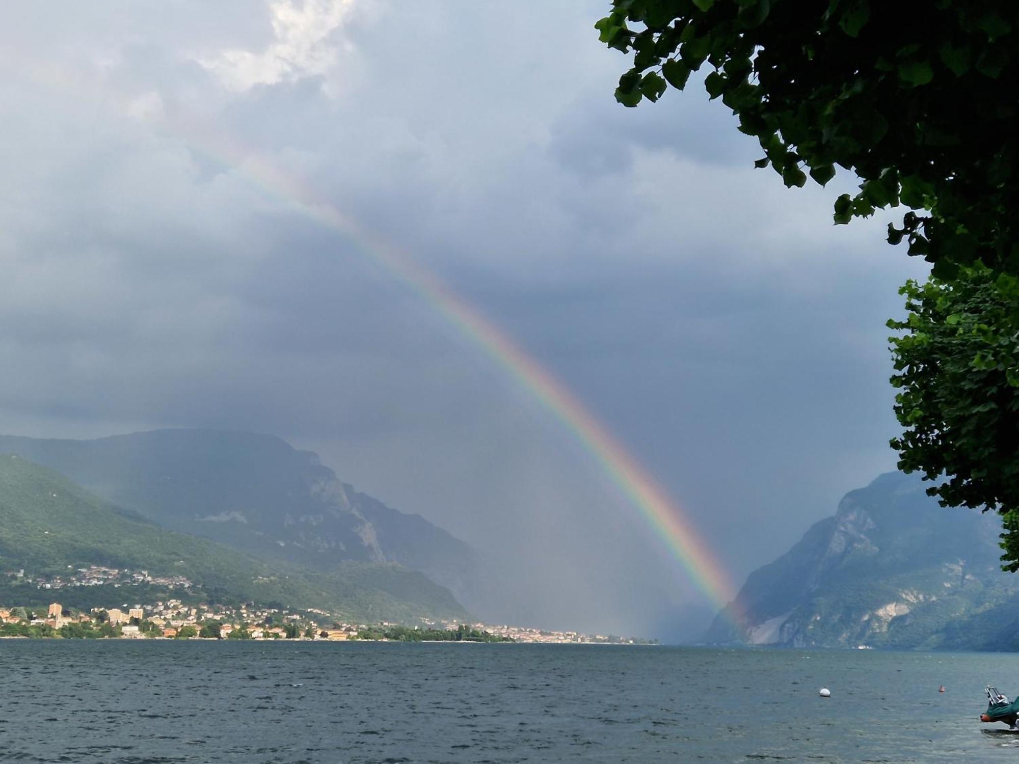 Residence Matilde Oliveto Lario Экстерьер фото